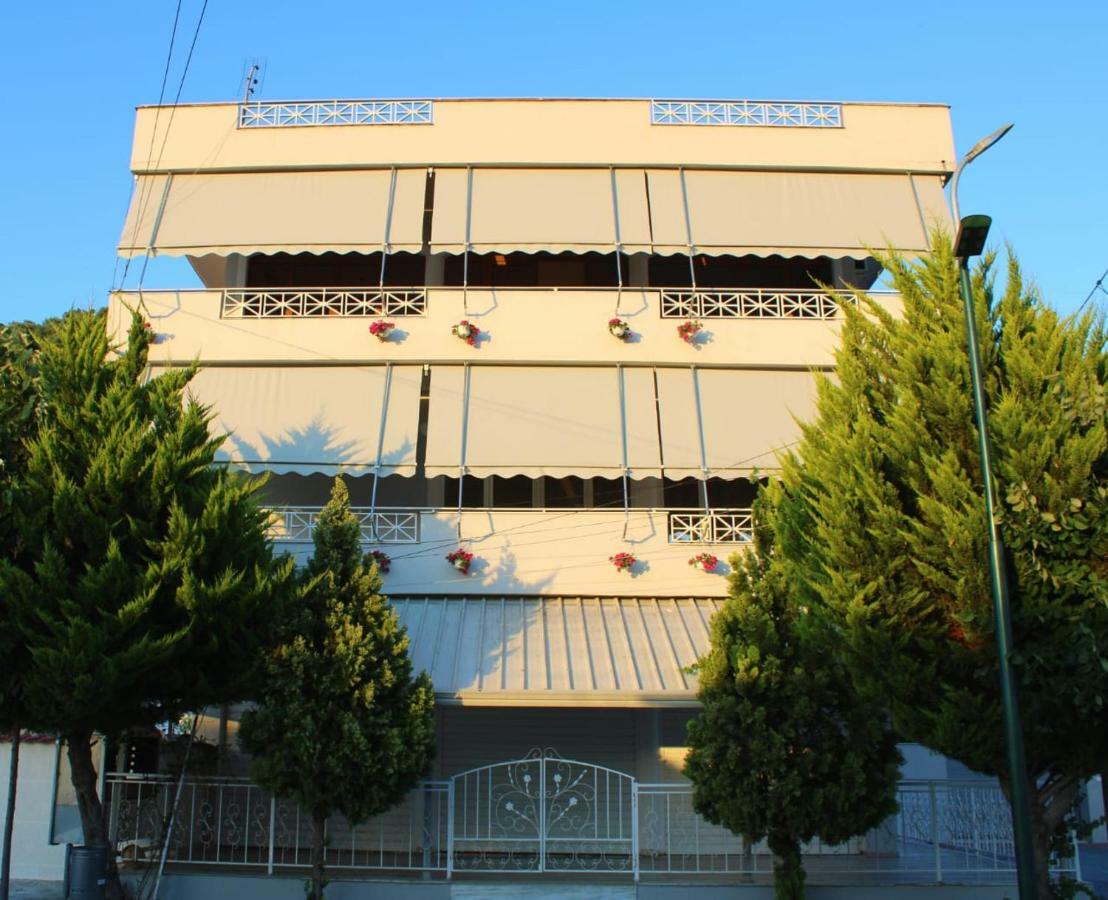 Hc Hotel & Suites Vlorë Exterior foto